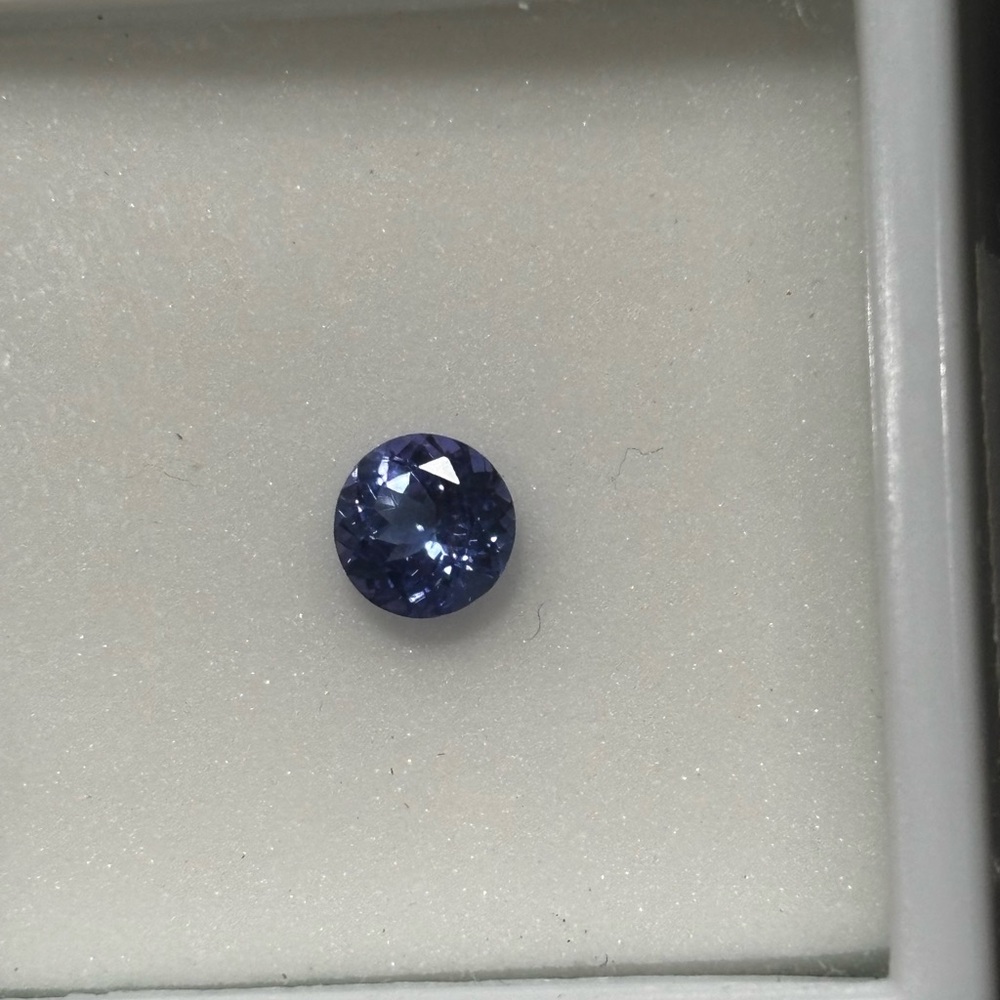 .75CT-Tanzanite-6MM Round - Picture 4 of 7